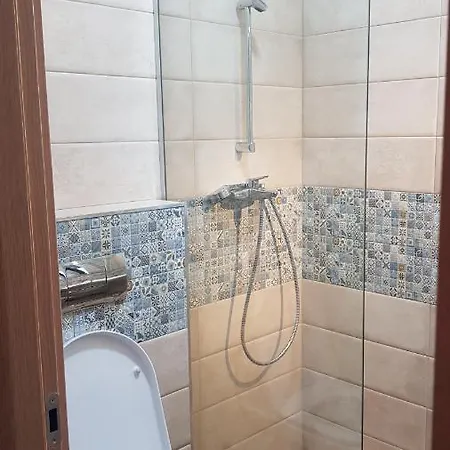 דירה Garsoniera Blue Marina 2 Summerland מאמאיה